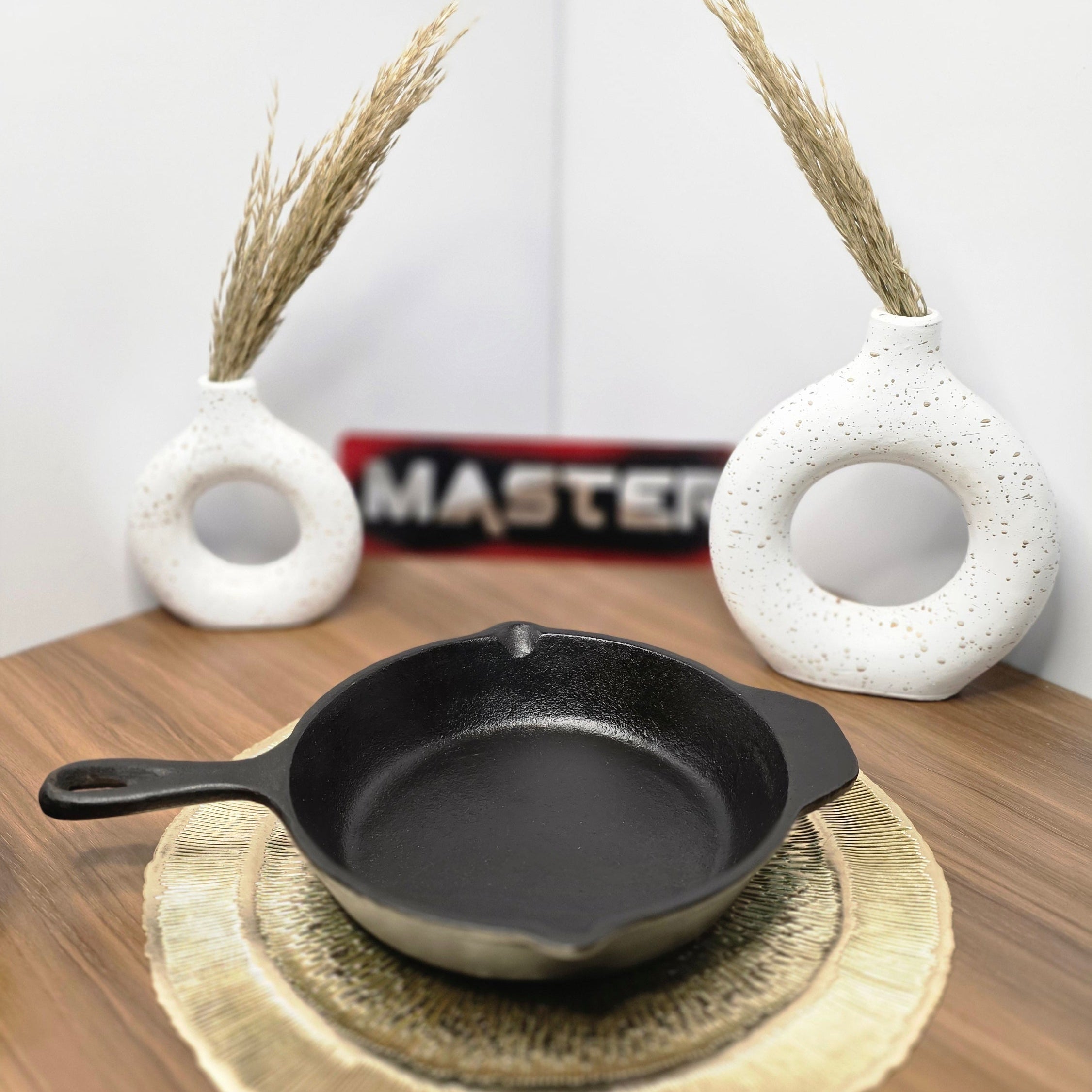 25 cm Cast Iron Skillet