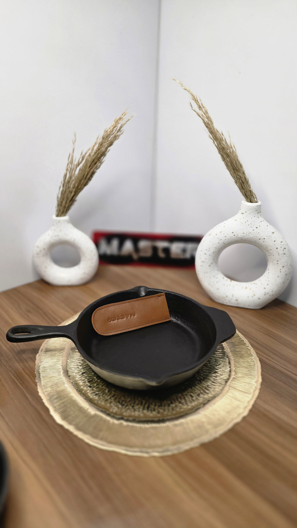 25 cm Cast Iron Skillet