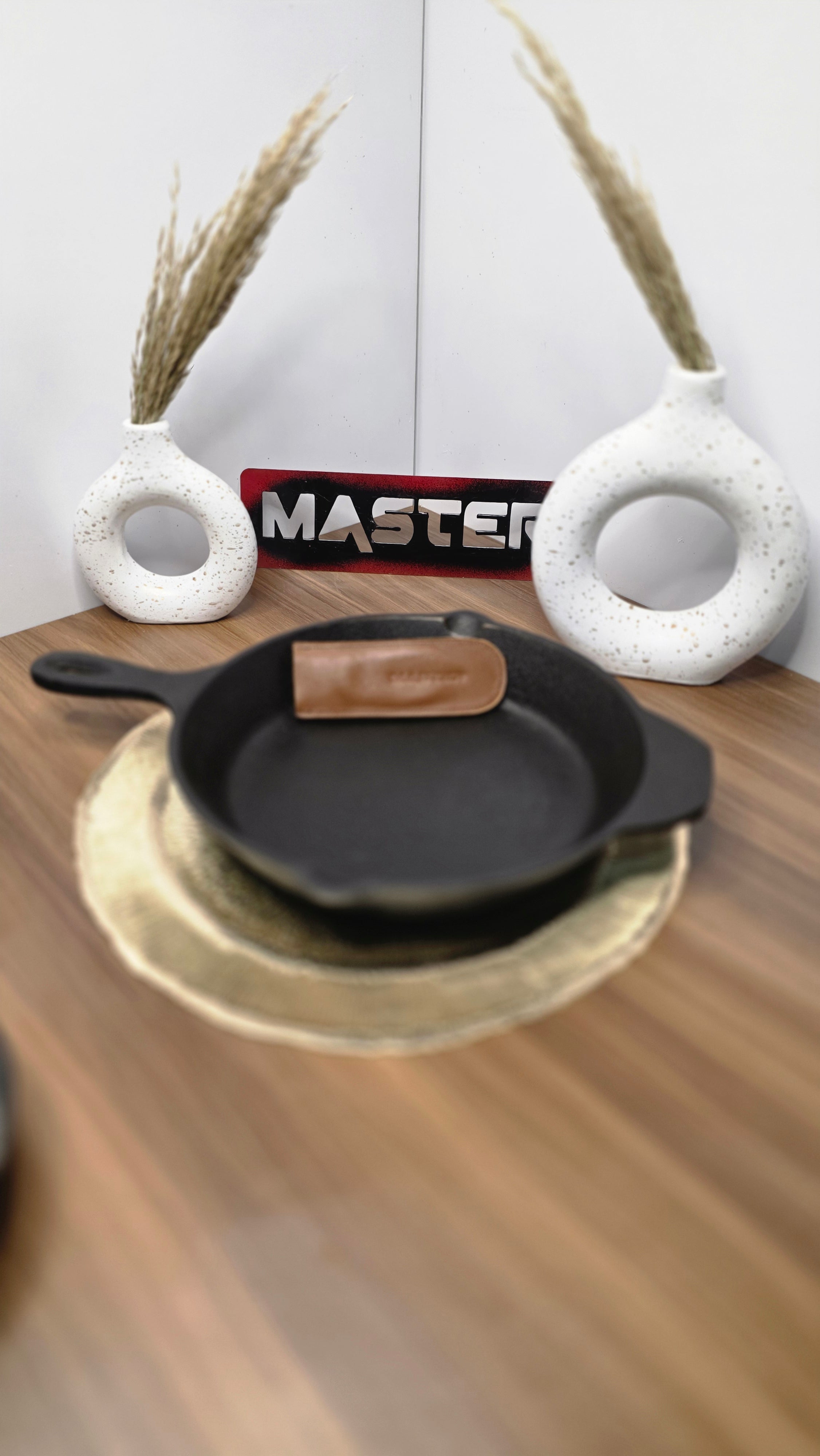 30 cm Cast Iron Skillet