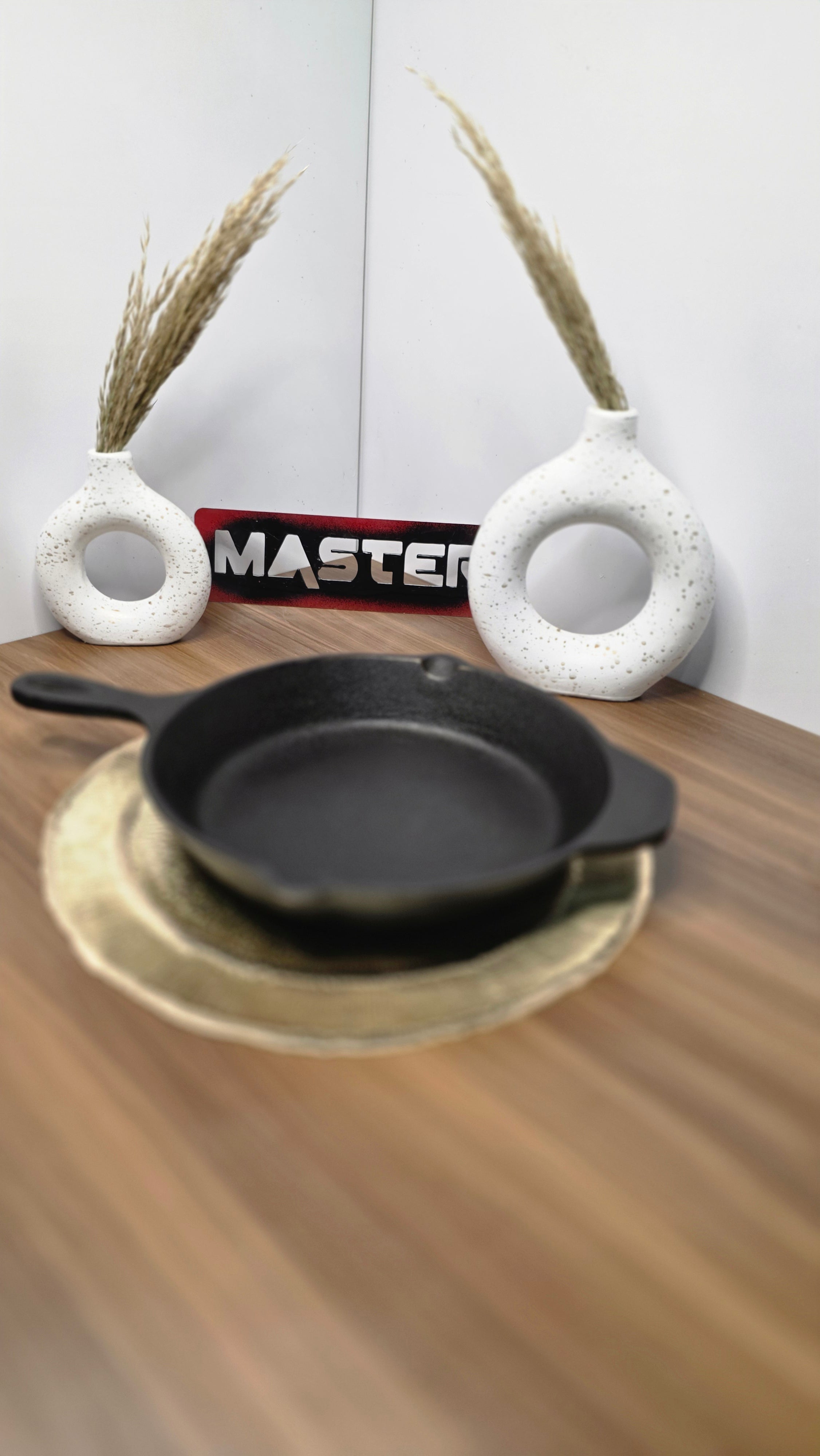 30 cm Cast Iron Skillet