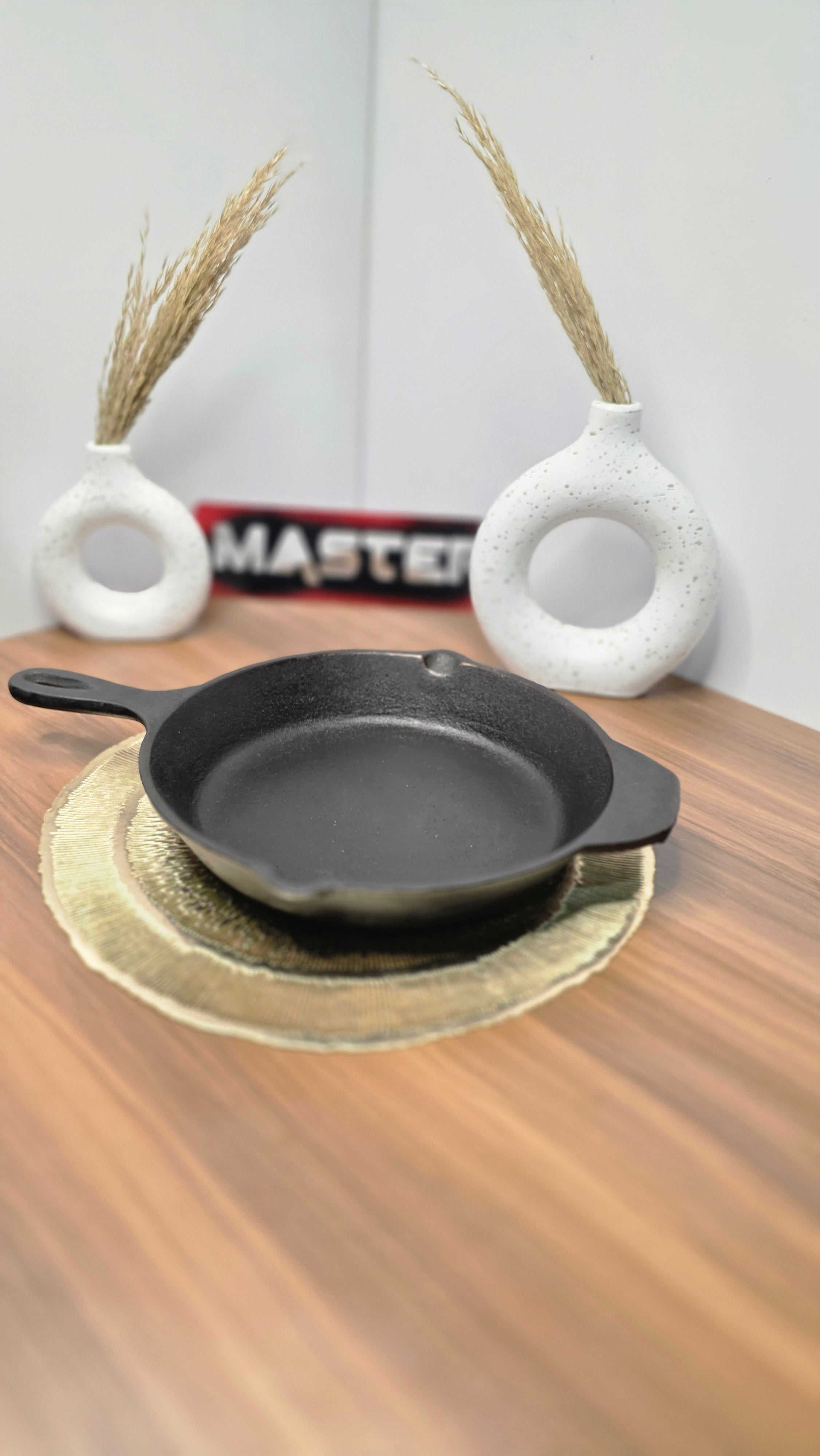 30 cm Cast Iron Skillet