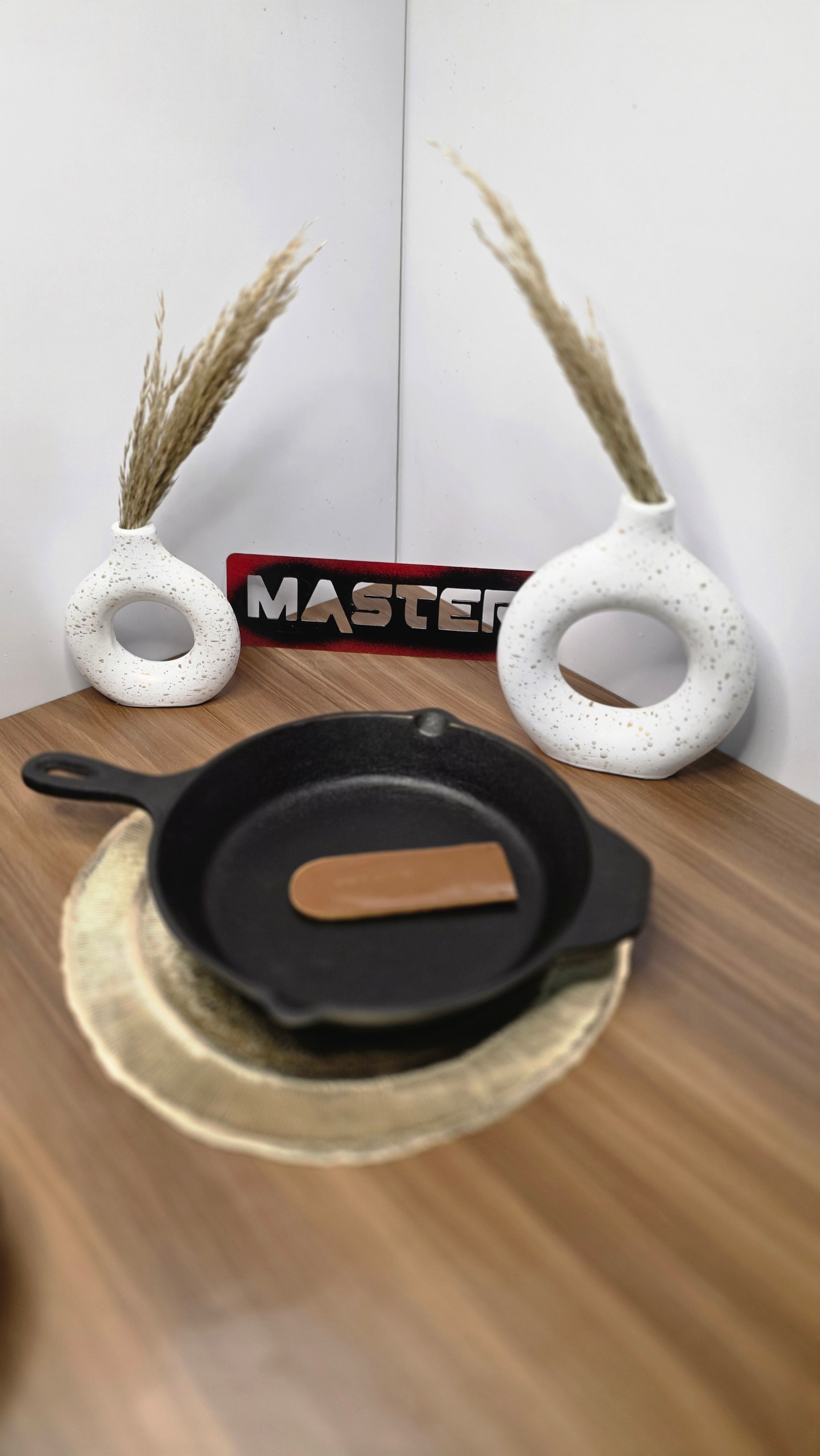 30 cm Cast Iron Skillet