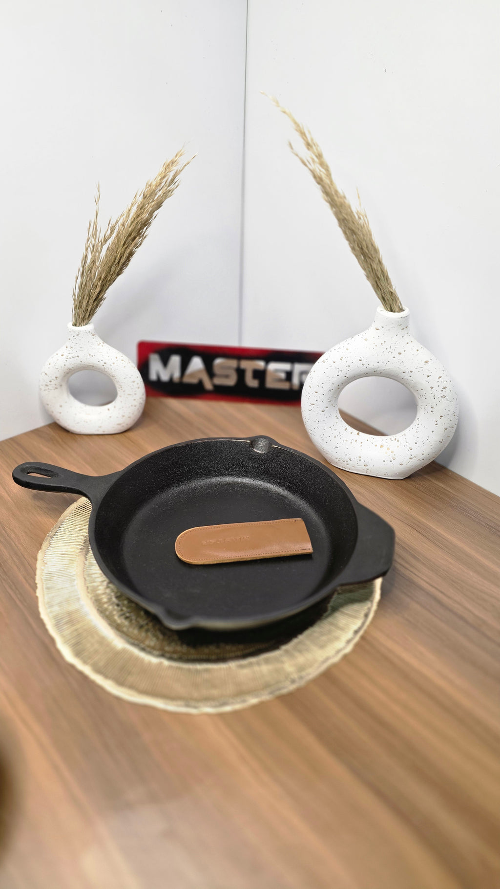 30 cm Cast Iron Skillet