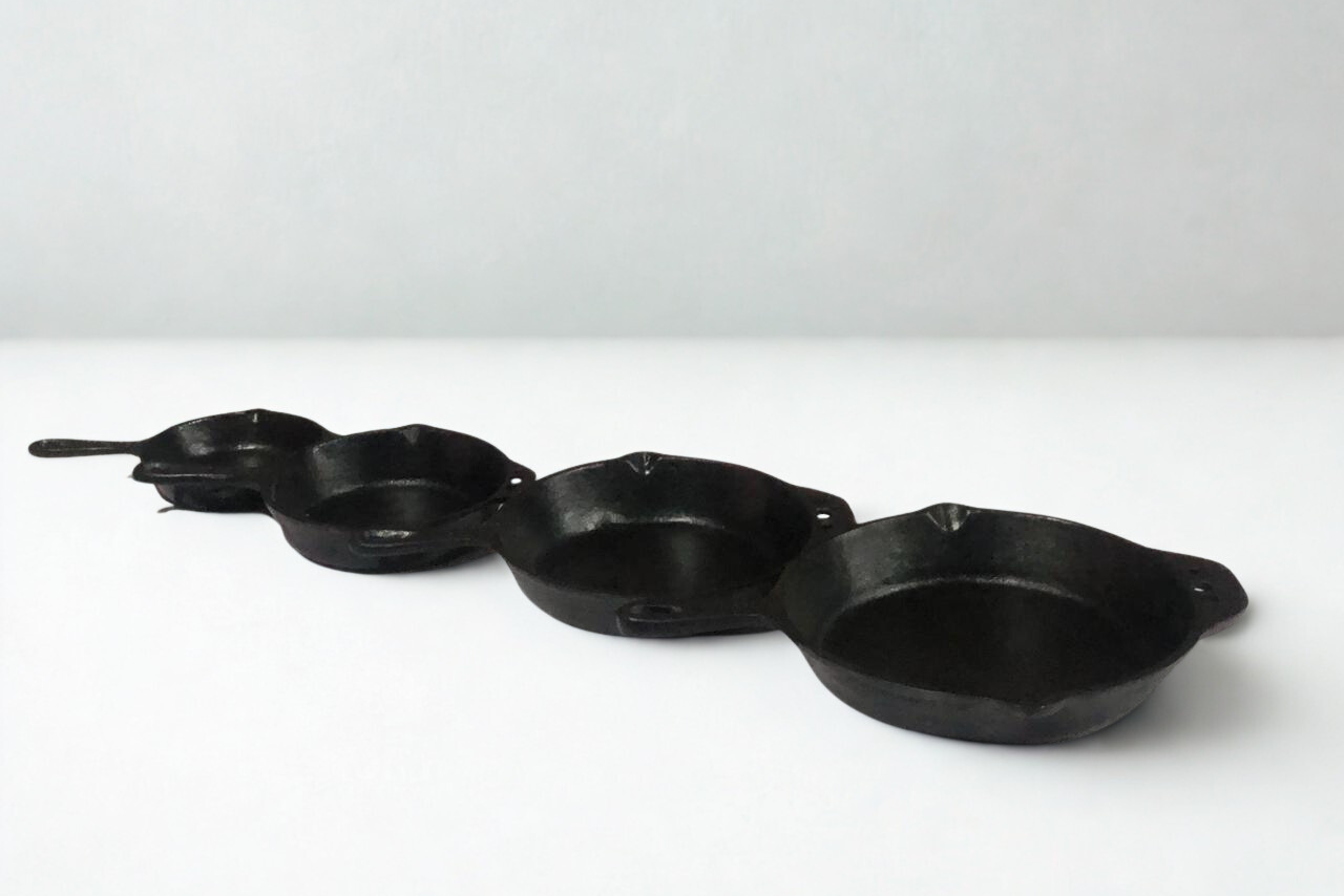 full set 4 skillet with leather handels